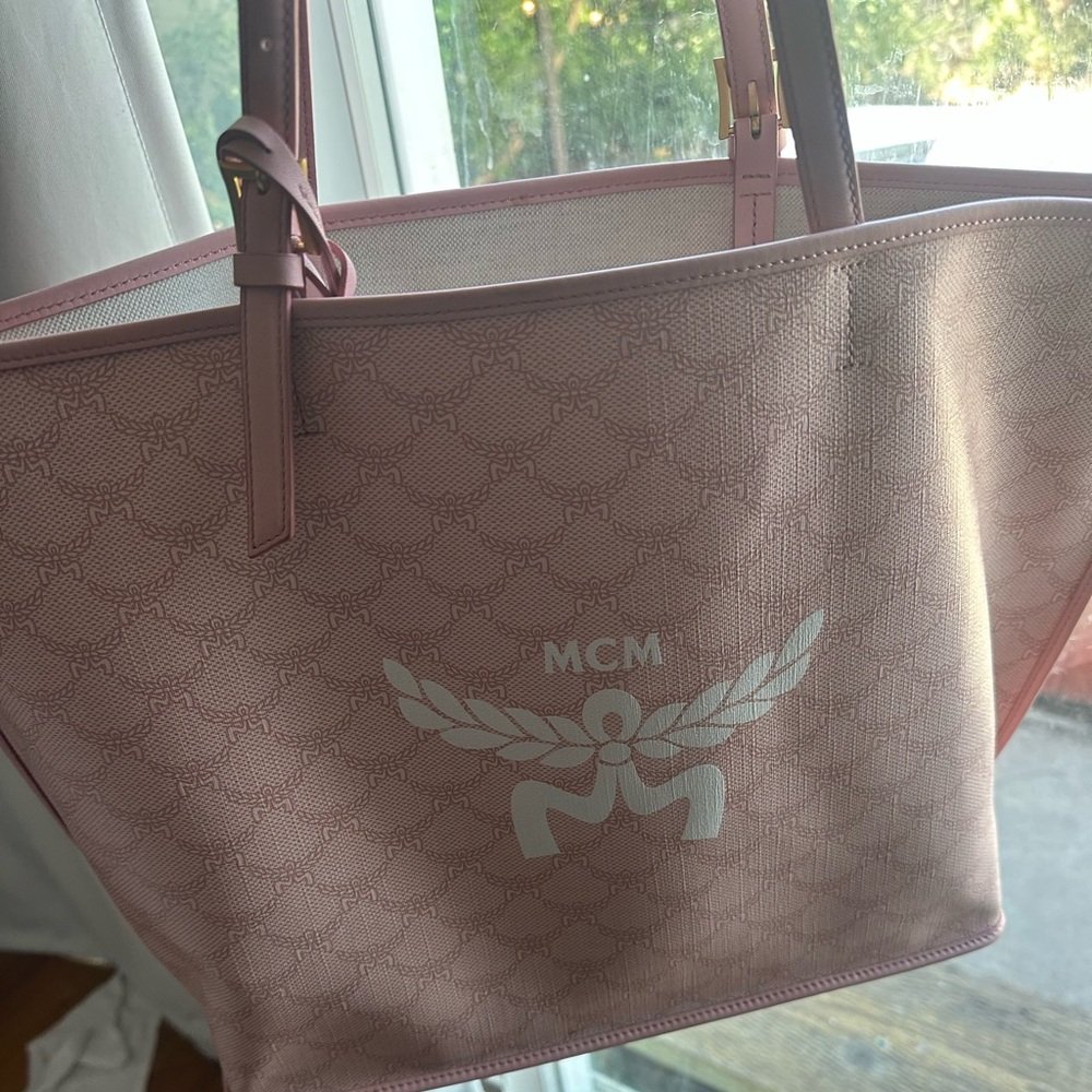 Pink MCM bag, used once. New condition comes with dust bag as well